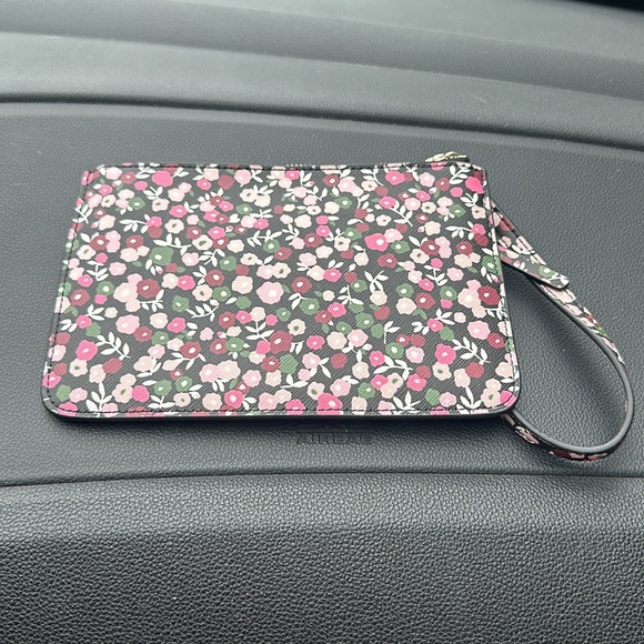 Kate Spade "Shore Street Park Ave Floral Wristlet Tinie" - Picture 2 of 3